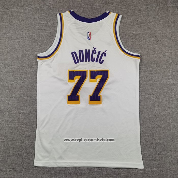 Camiseta Nino Los Angeles Lakers Luka Doncic #77 Association 2024-25 Blanco